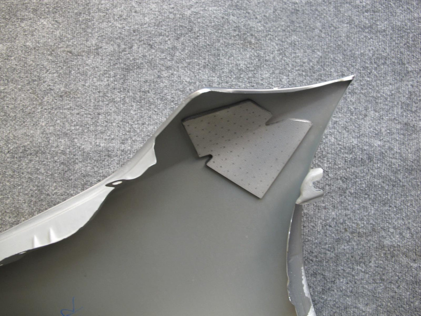 03-06 Nissan 350Z Z33 Front Right Fender Shell Panel Cover Silver OEM