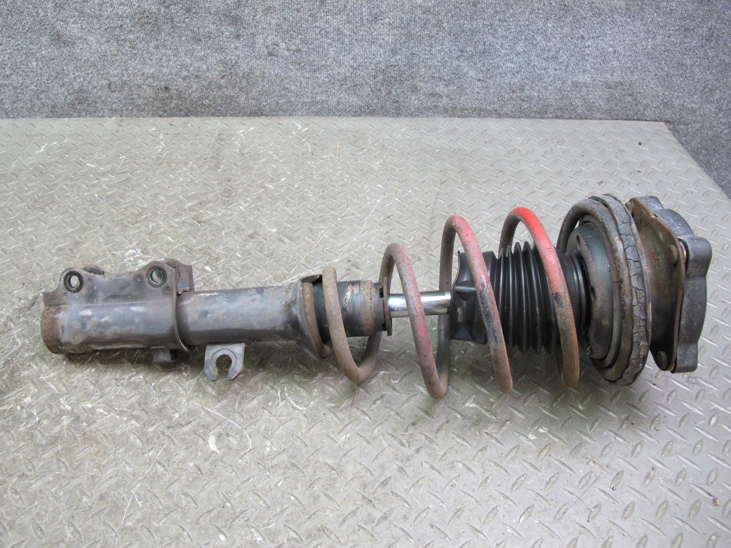 88-91 Mazda RX7 FC3S Convertible Front Left & Right Strut Shock Absorber Set OEM