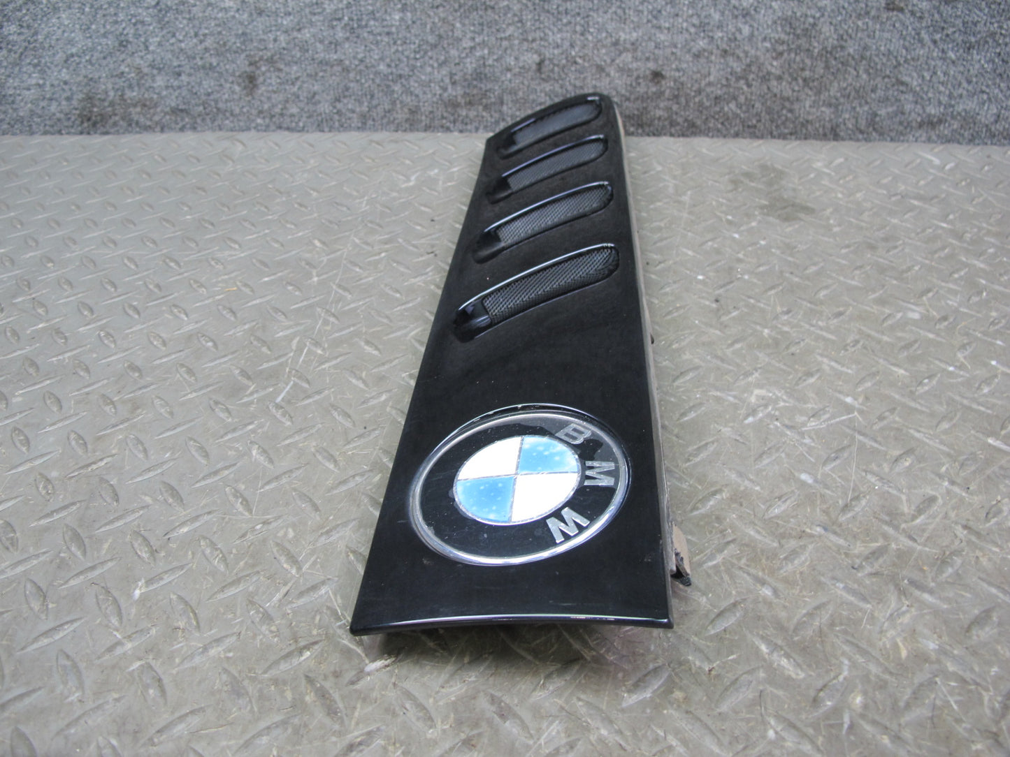 96-02 BMW E36/7 Z3 Set of 2 Front Right & Left Fender Vent Trim Cover Black OEM