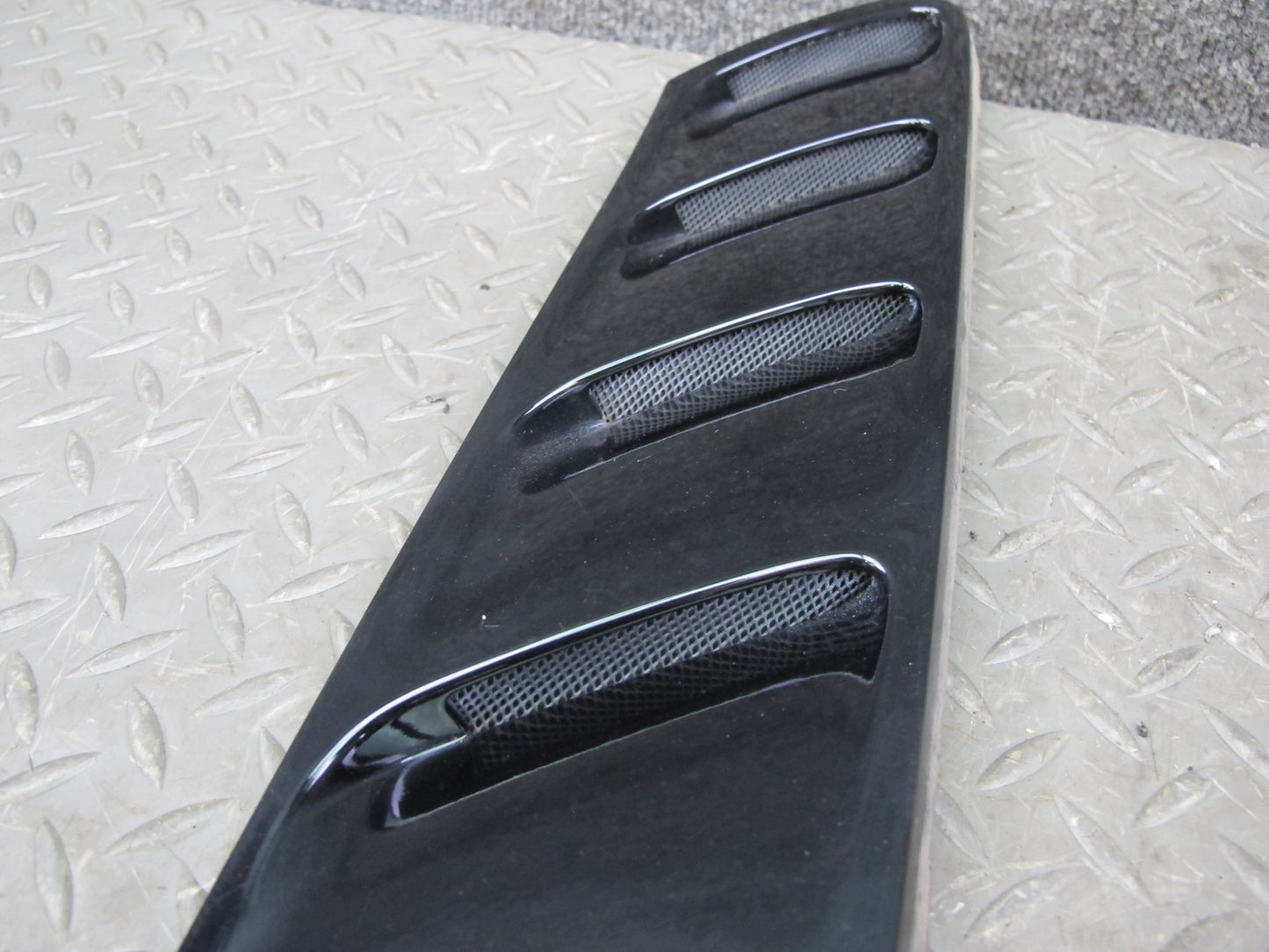96-02 BMW E36/7 Z3 Set of 2 Front Right & Left Fender Vent Trim Cover Black OEM