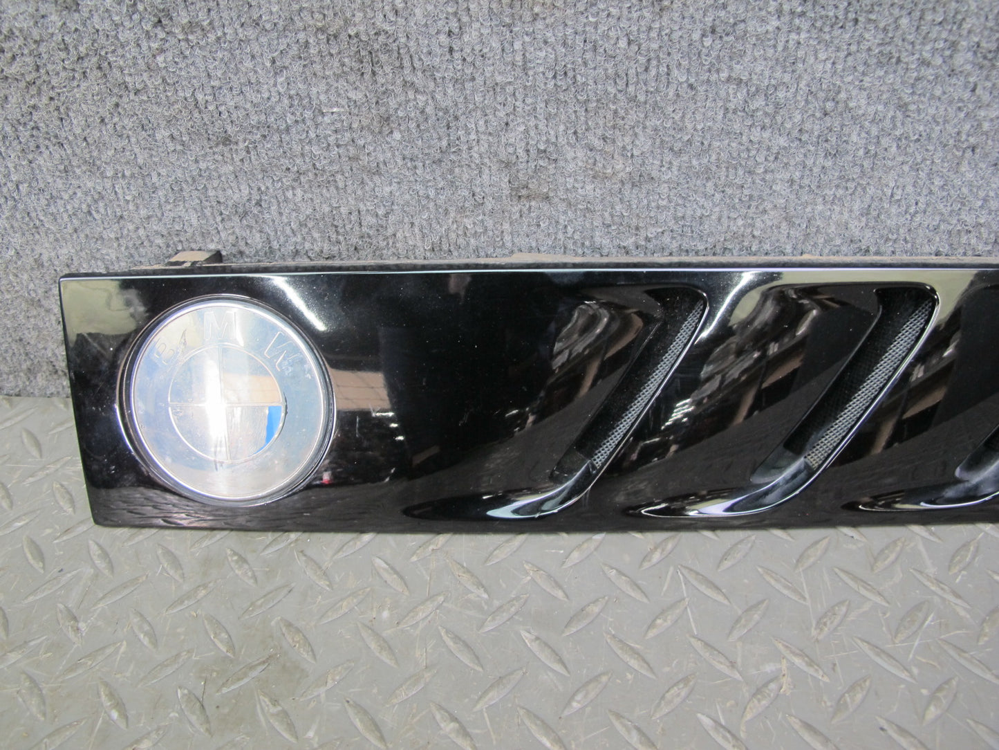 96-02 BMW E36/7 Z3 Set of 2 Front Right & Left Fender Vent Trim Cover Black OEM