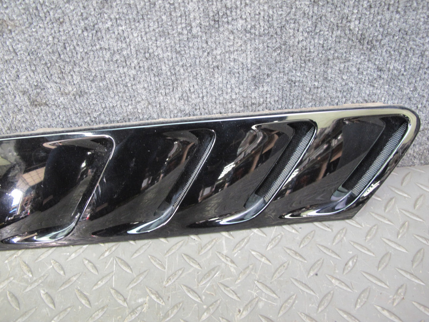 96-02 BMW E36/7 Z3 Set of 2 Front Right & Left Fender Vent Trim Cover Black OEM