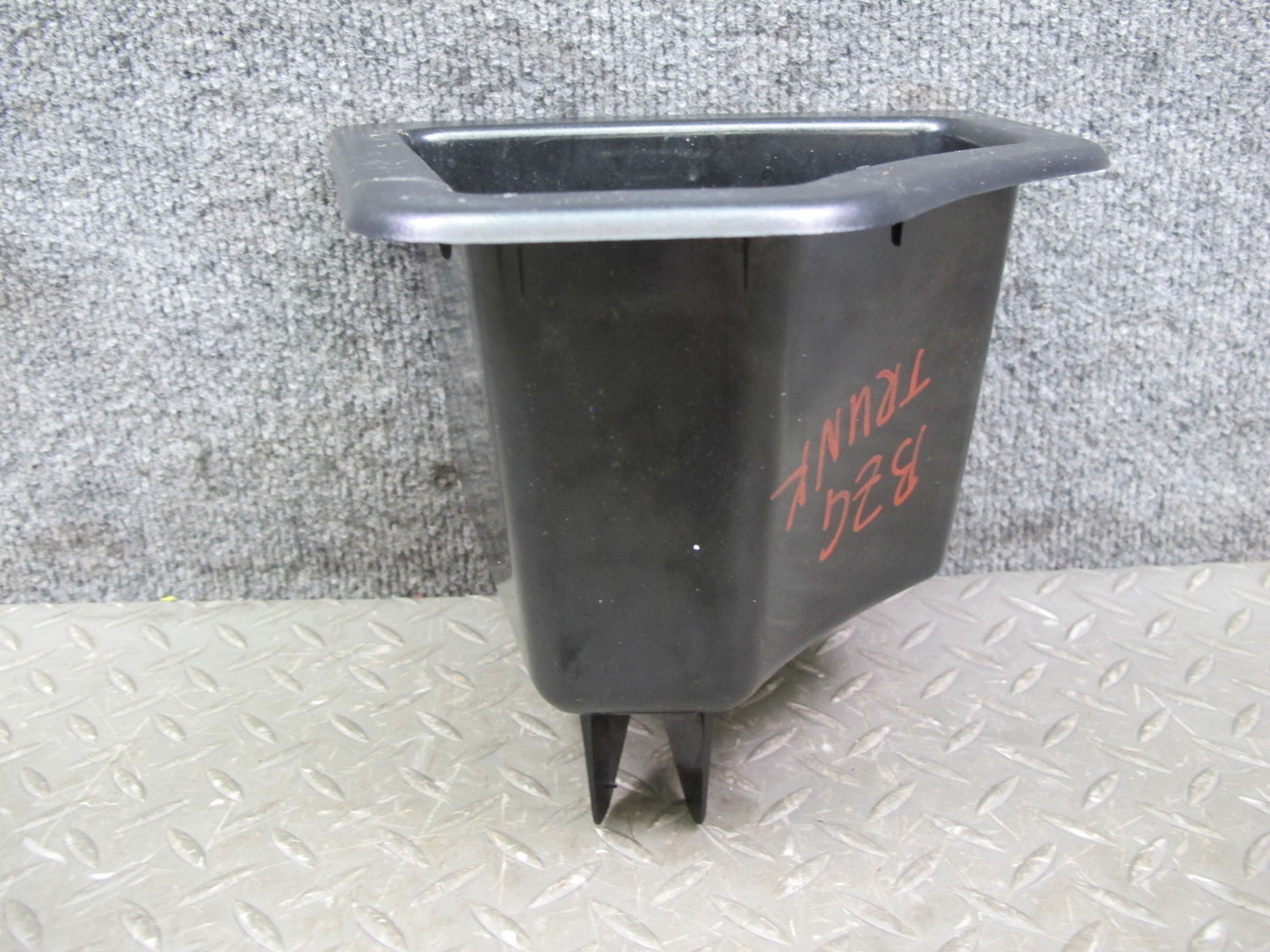 96-02 BMW E36/7 Z3 Roadster Rear Trunk Storage Box BIN Compartment 8399098 OEM