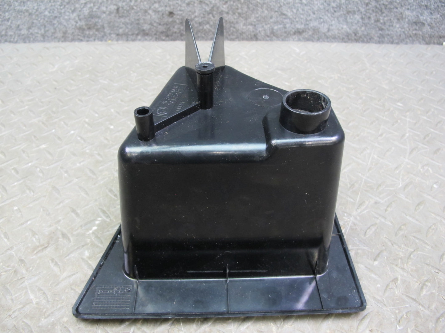 96-02 BMW E36/7 Z3 Roadster Rear Trunk Storage Box BIN Compartment 8399098 OEM