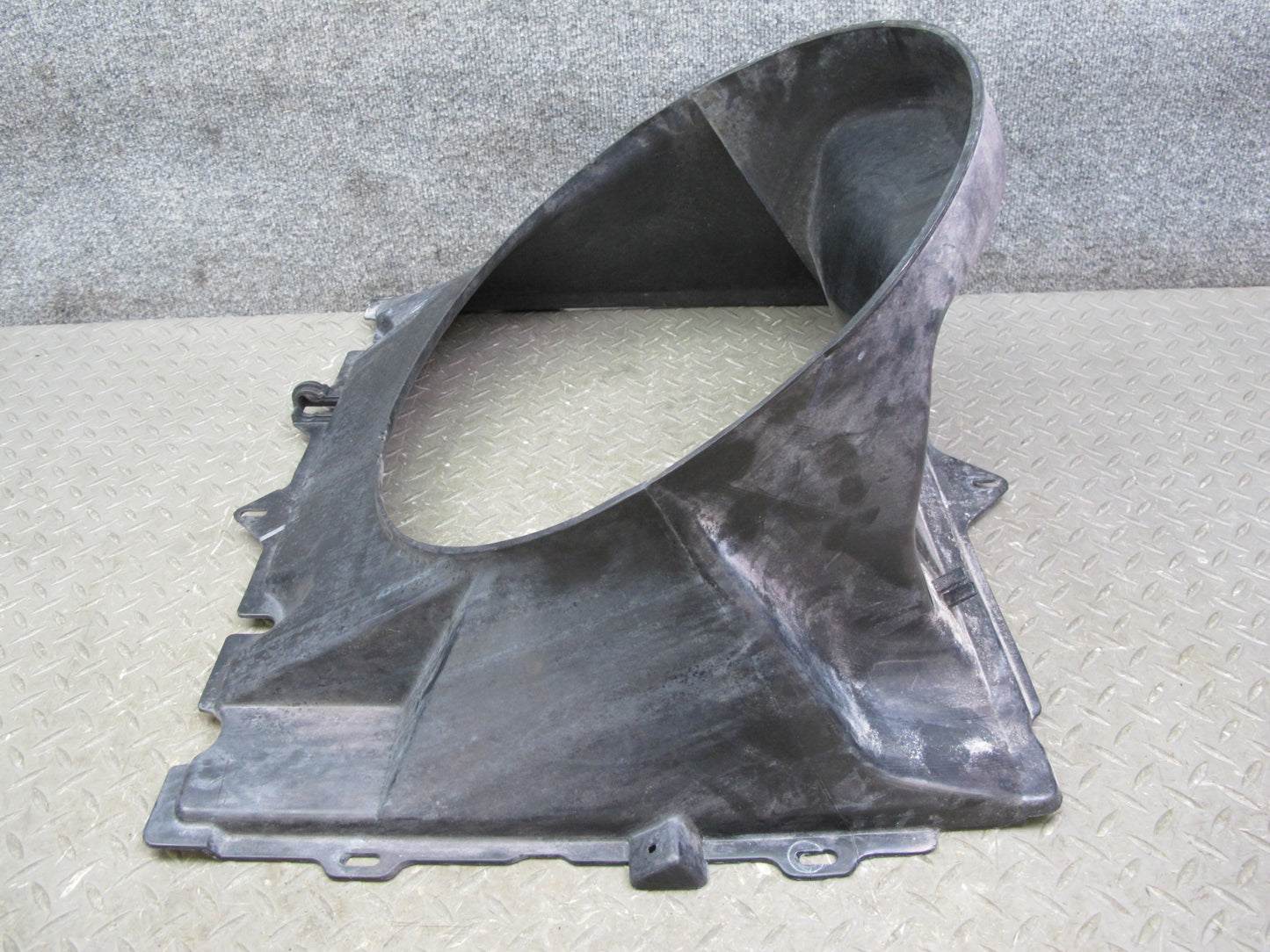 86-91 Mazda RX7 FC3S Engine Cooling Radiator Fan Shroud OEM
