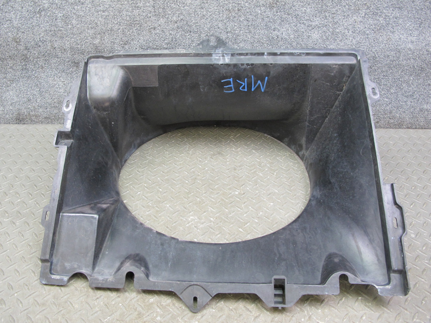 86-91 Mazda RX7 FC3S Engine Cooling Radiator Fan Shroud OEM