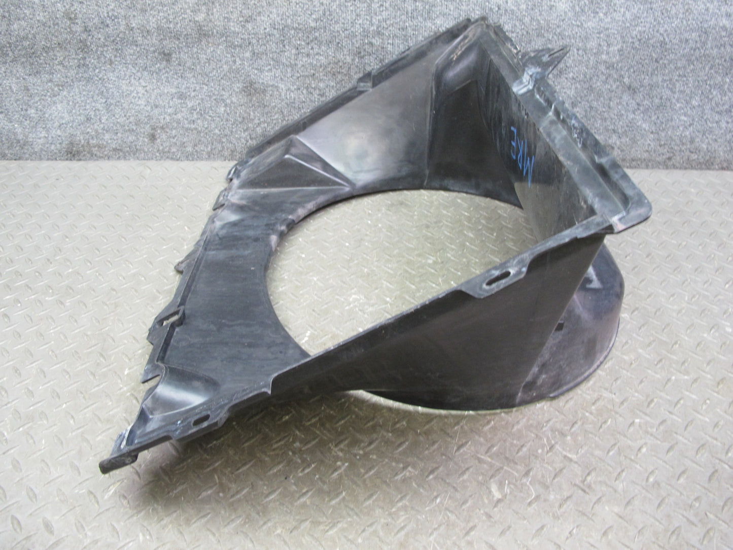 86-91 Mazda RX7 FC3S Engine Cooling Radiator Fan Shroud OEM