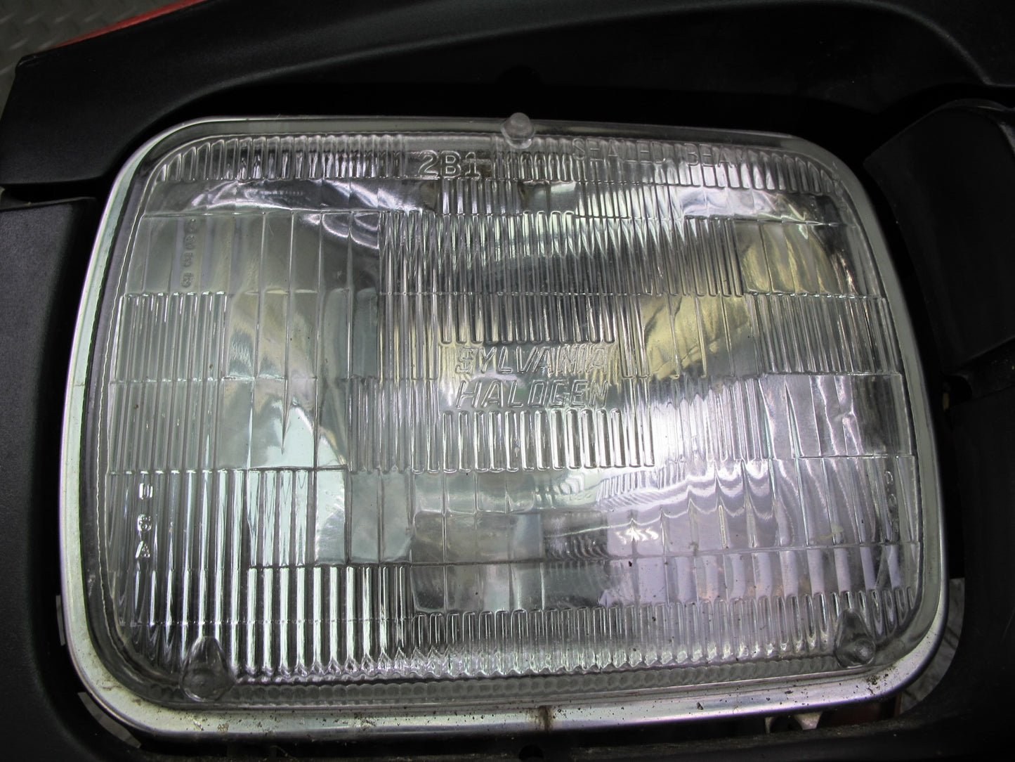 86-91 Mazda RX7 FC3S Front Right POP UP Headlight Lamp Assembly RED OEM