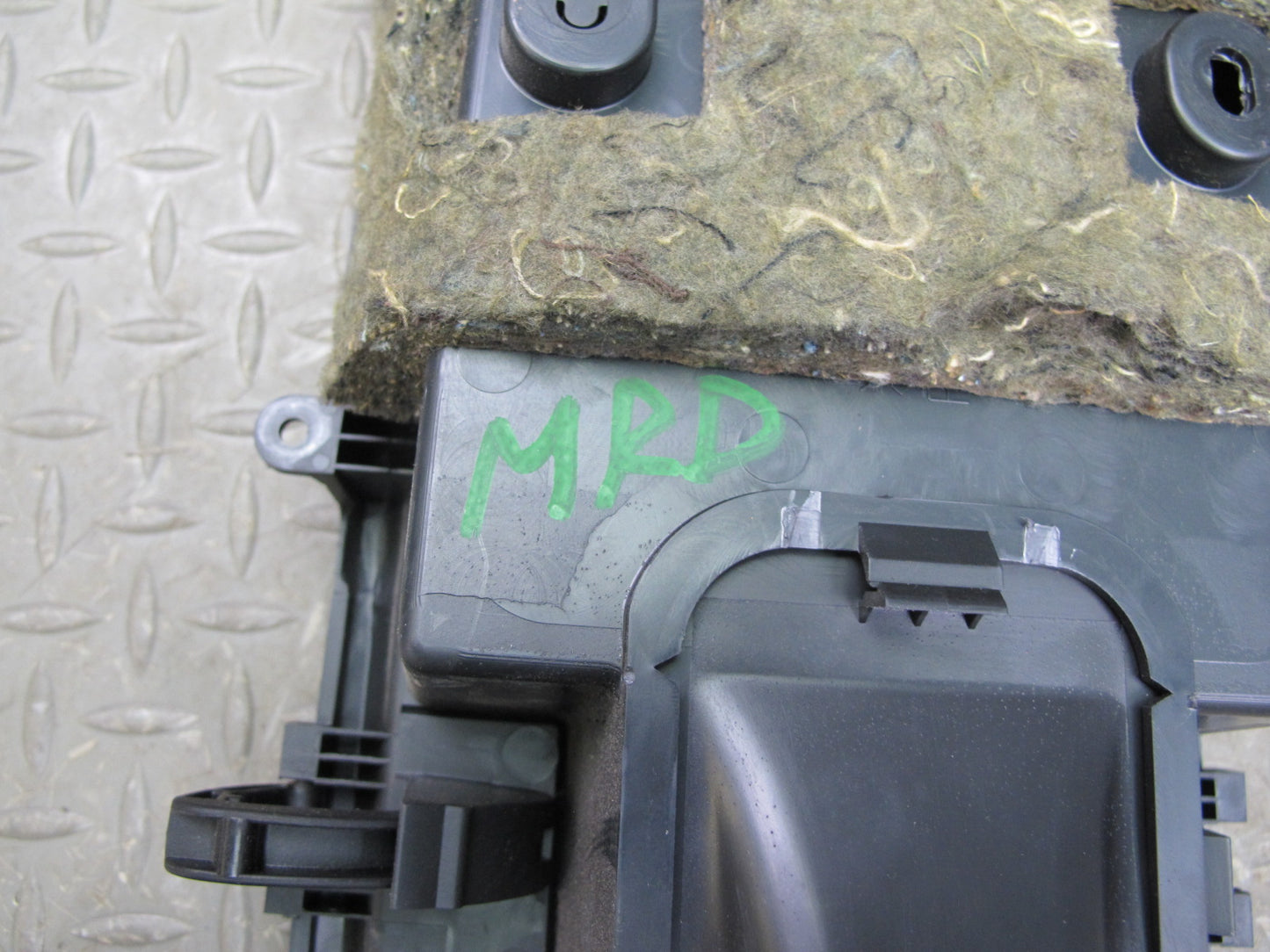 04-08 Mazda RX8 Front Floor Center Console CUP Holder Black OEM