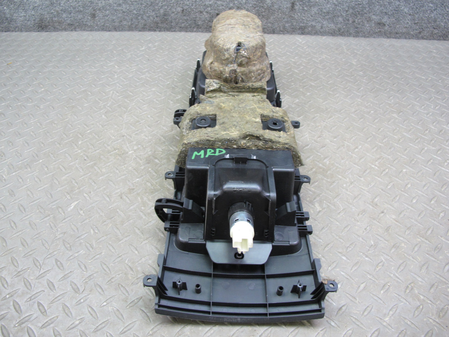 04-08 Mazda RX8 Front Floor Center Console CUP Holder Black OEM