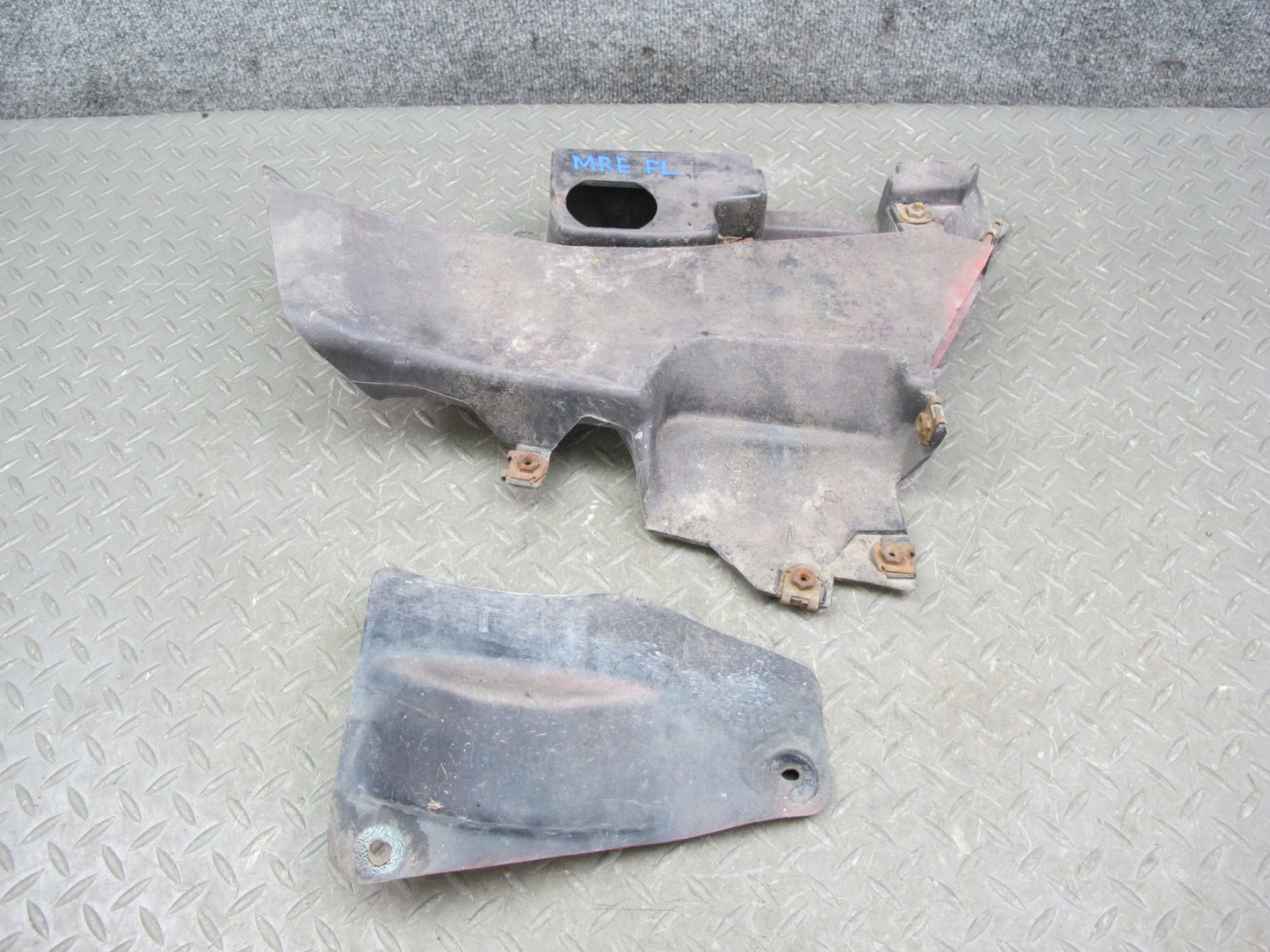 86-88 Mazda RX7 FC3S Front Left Fender Liner w Brake Air Vent Duct Set OEM
