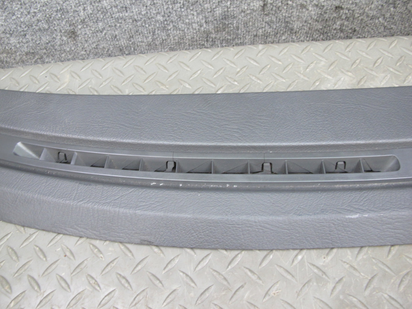 86-88 Mazda RX7 FC3S Dashboard Dash Upper Air Vent Trim Cover Panel Gray OEM