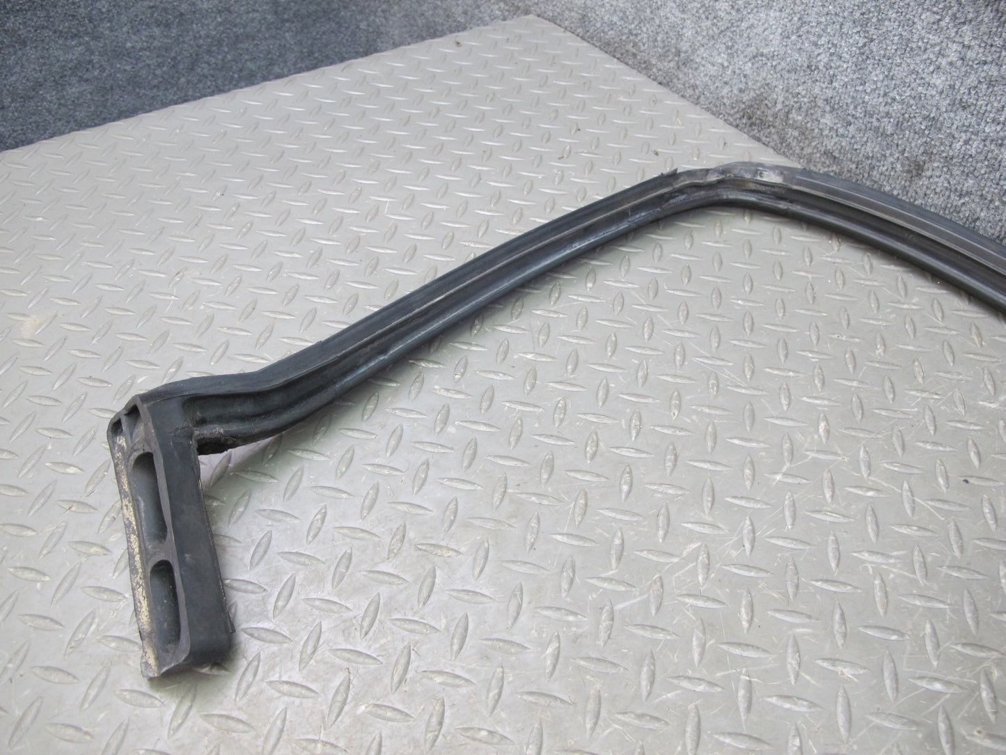 88-91 Mazda RX7 Convertible Windshield B Pillar Rear Roof Weatherstrip Seal Set