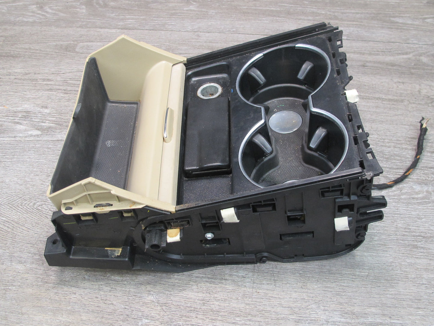 2012-2015 Mercedes W166 Front Center Console CUP Holder Ash Tray Storage