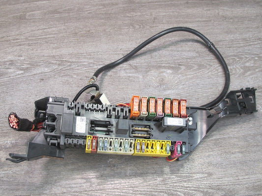 2015 Mercedes W166 Under Seat Fuse Relay Box Module 1665402350