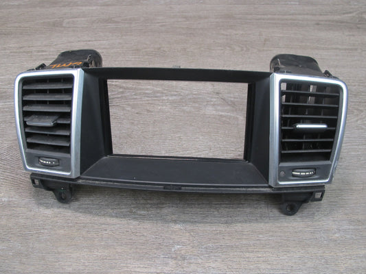 2012-2015 Mercedes W166 Dash Front Center Heater Air Vent 1668300654 OEM