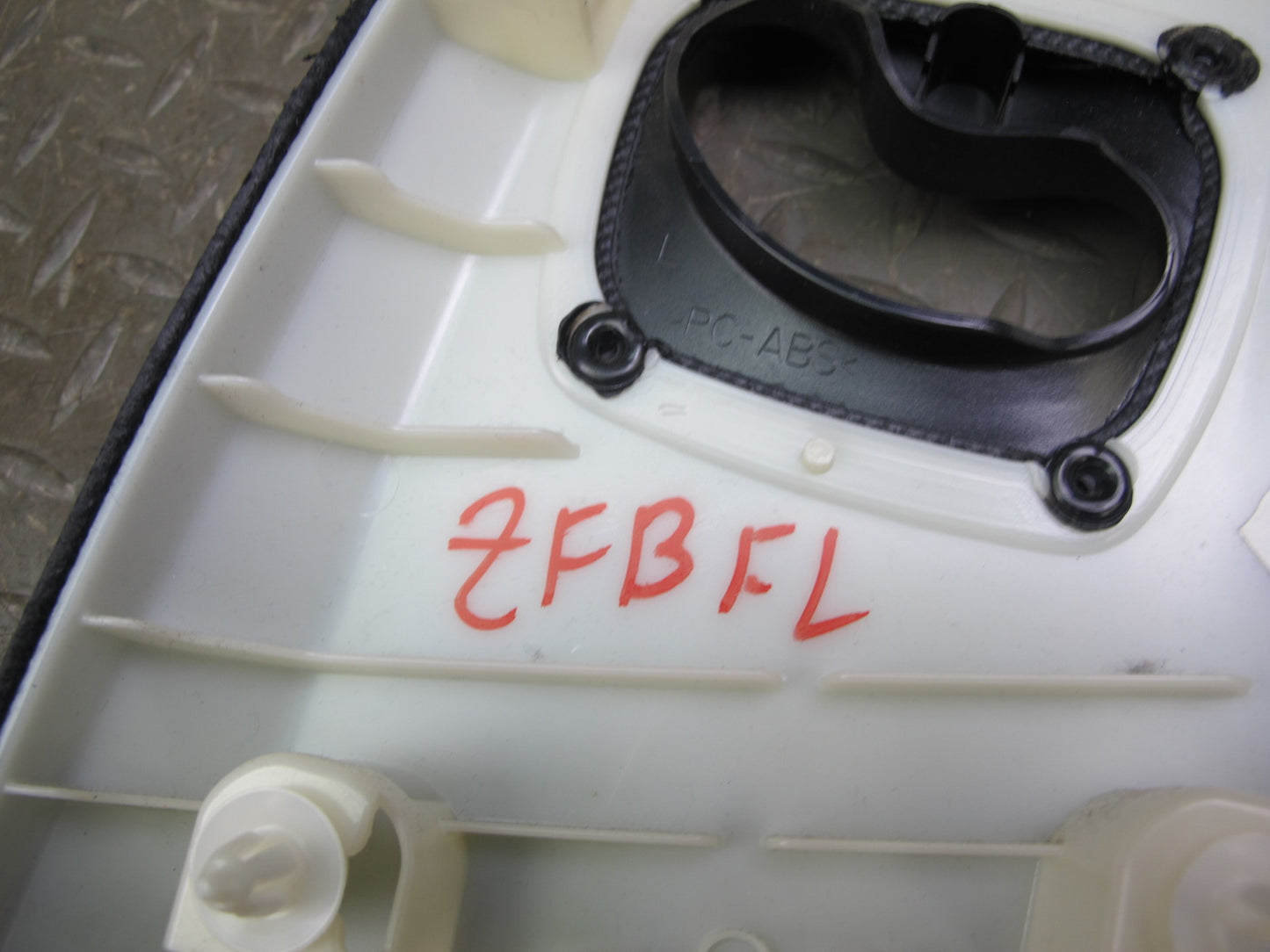 11-16 BMW F10 5-SERIES Set of 2 Center Upper B Pillar Trim Cover Panel OEM