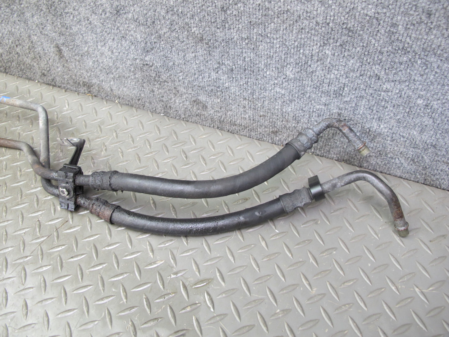 98-99 BMW E36 328i A4S-310R A/T Automatic Transmission Hose Pipe Line OEM
