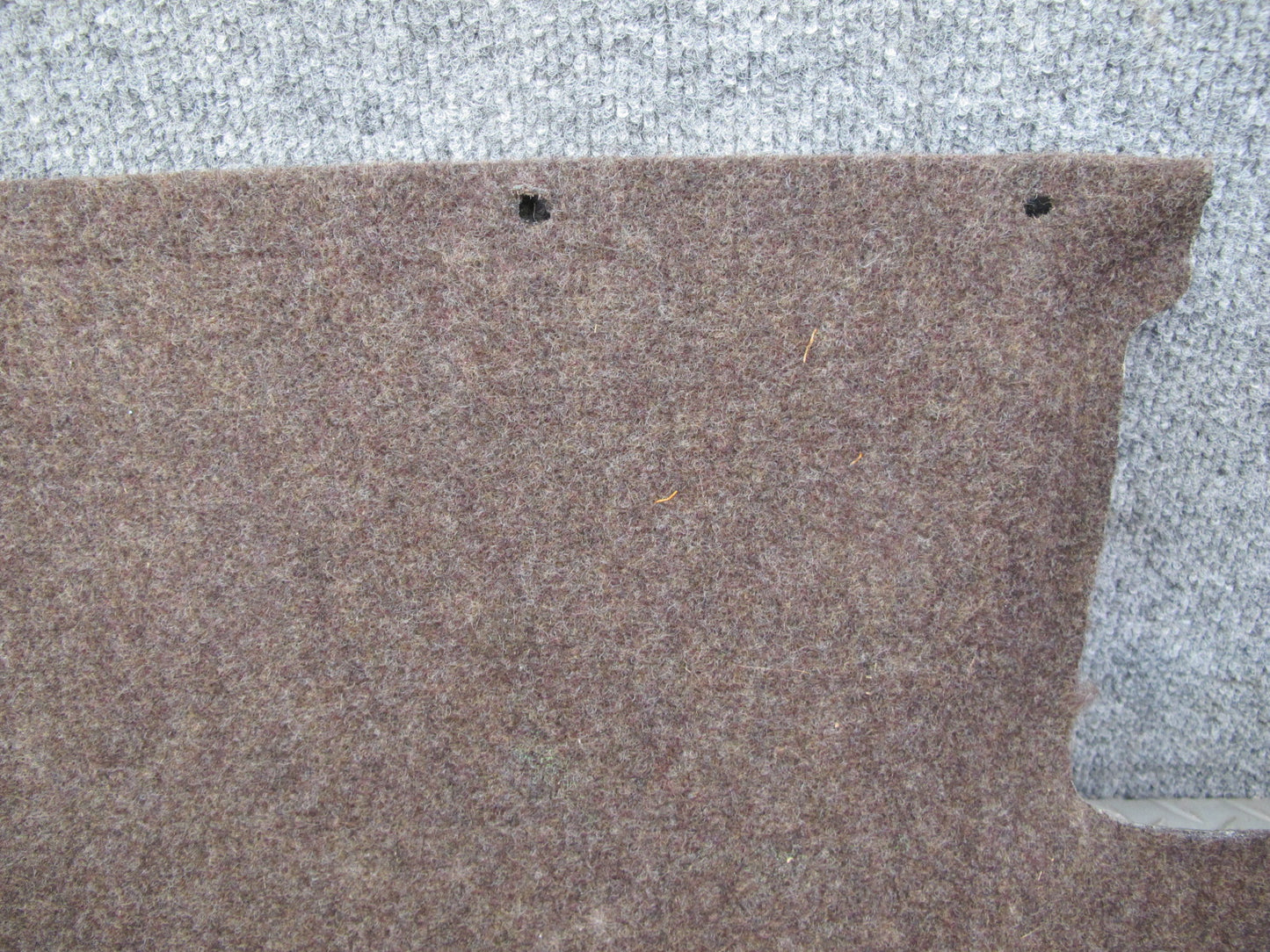 86-91 Mercedes W126 Rear Trunk Lid Carpet Liner Cover OEM