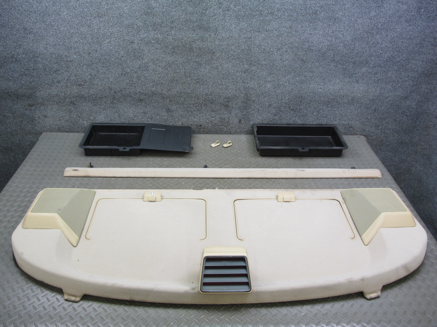 86-91 Mercedes W126 Rear Parcel Shelf Compartment Storage Panel w Brake Light