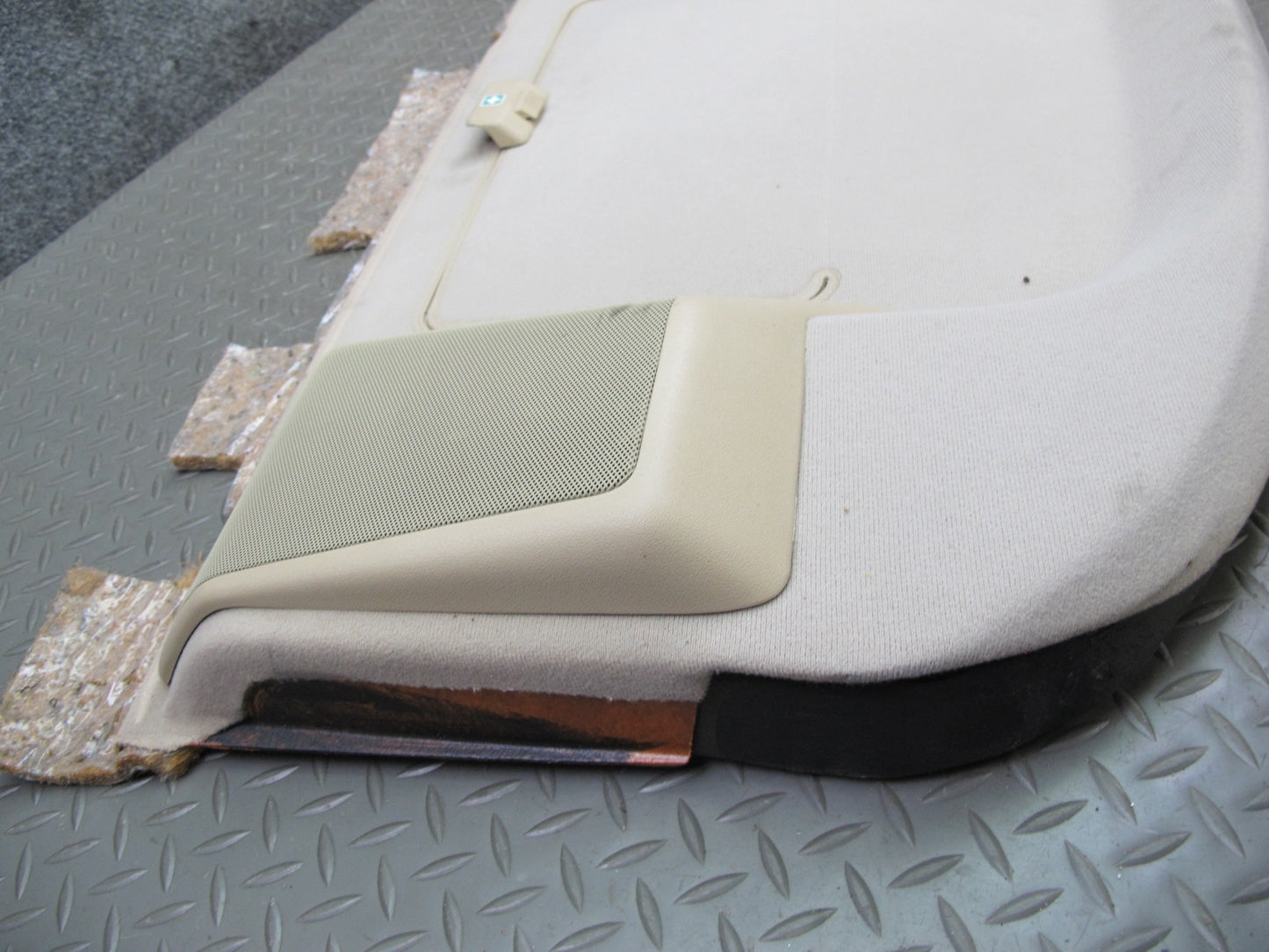 86-91 Mercedes W126 Rear Parcel Shelf Compartment Storage Panel w Brake Light