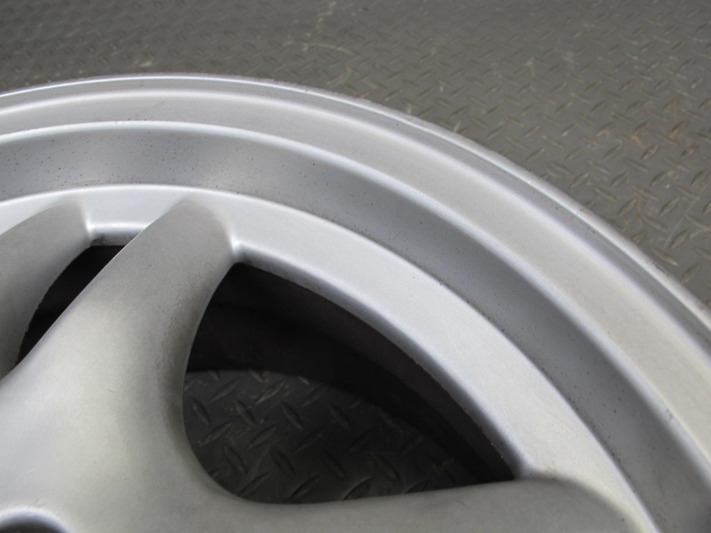 94-99 BMW E36 Set of 4 Style 30 Factory 16" R16 Alloy Wheel Rim 16x7J ET46 OEM