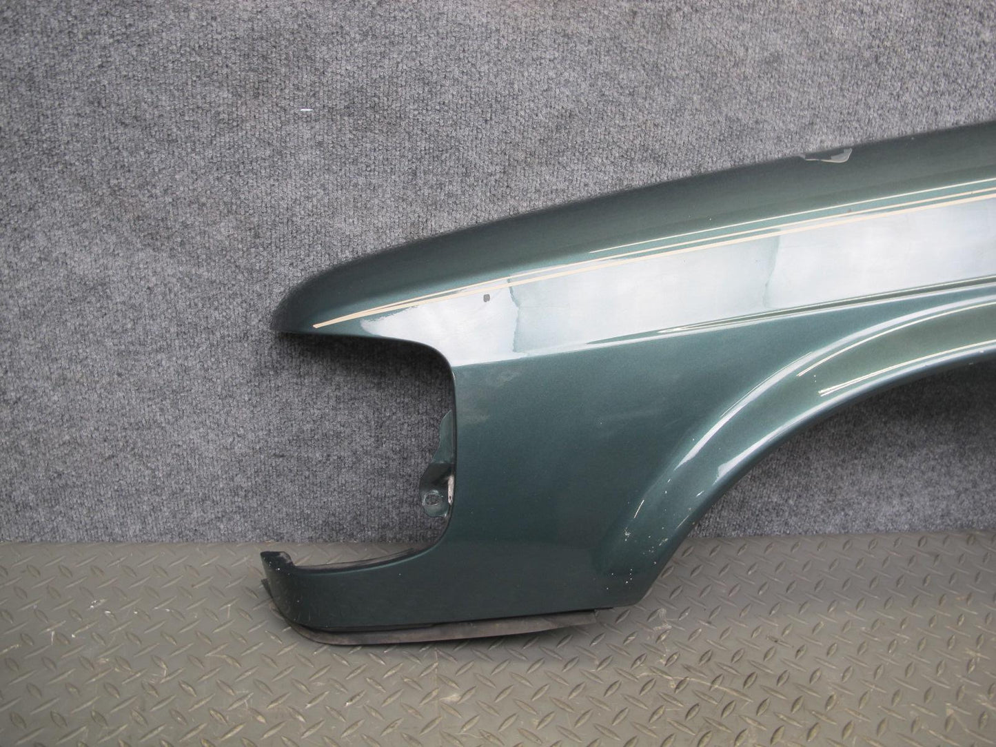 86-91 Mercedes W126 Front Left Fender Shell Cover Panel OEM