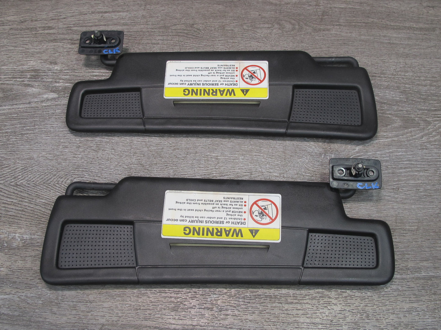 05-11 Mercedes R171 Slk-class Set of 2 Front Right & Left Sun Visor Black OEM