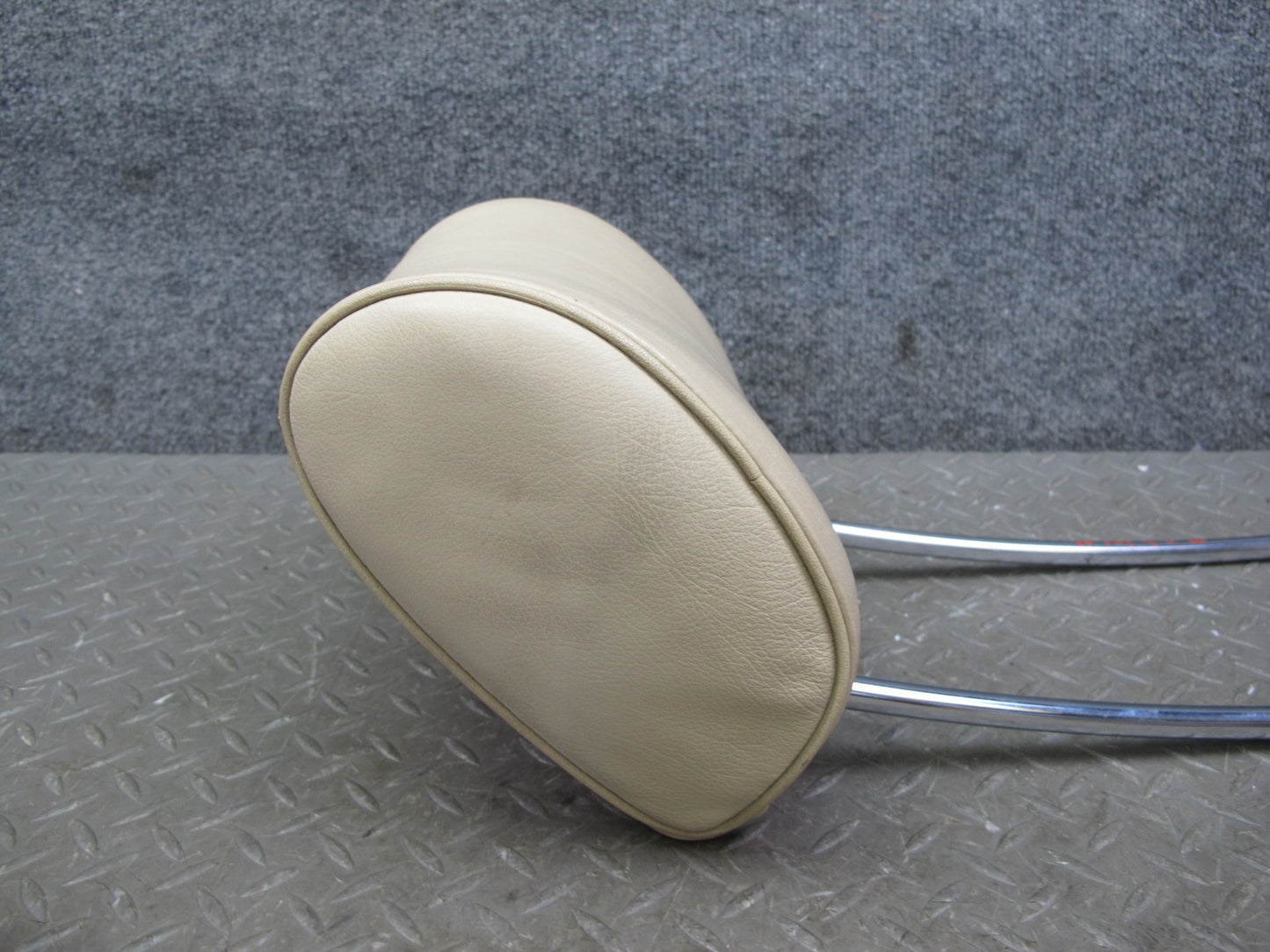 86-91 Mercedes W126 Front Left or Right Seat Leather Headrest OEM