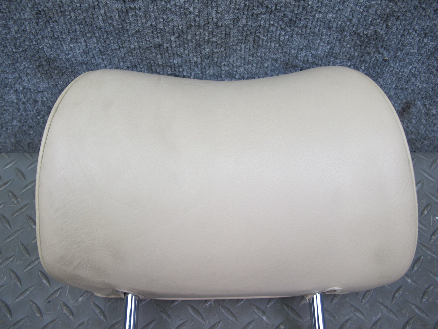 86-91 Mercedes W126 Front Left or Right Seat Leather Headrest OEM