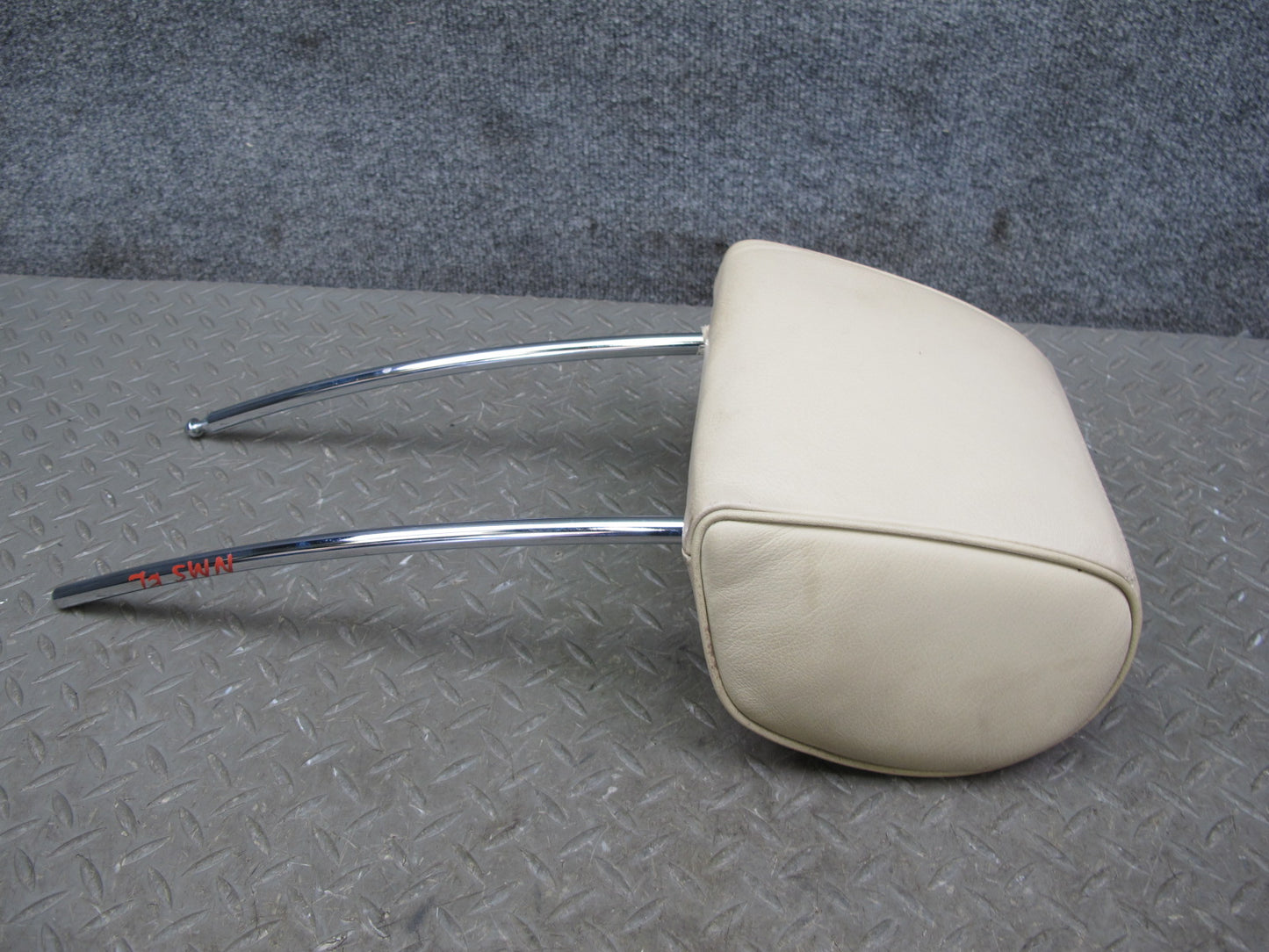 86-91 Mercedes W126 Front Left or Right Seat Leather Headrest OEM