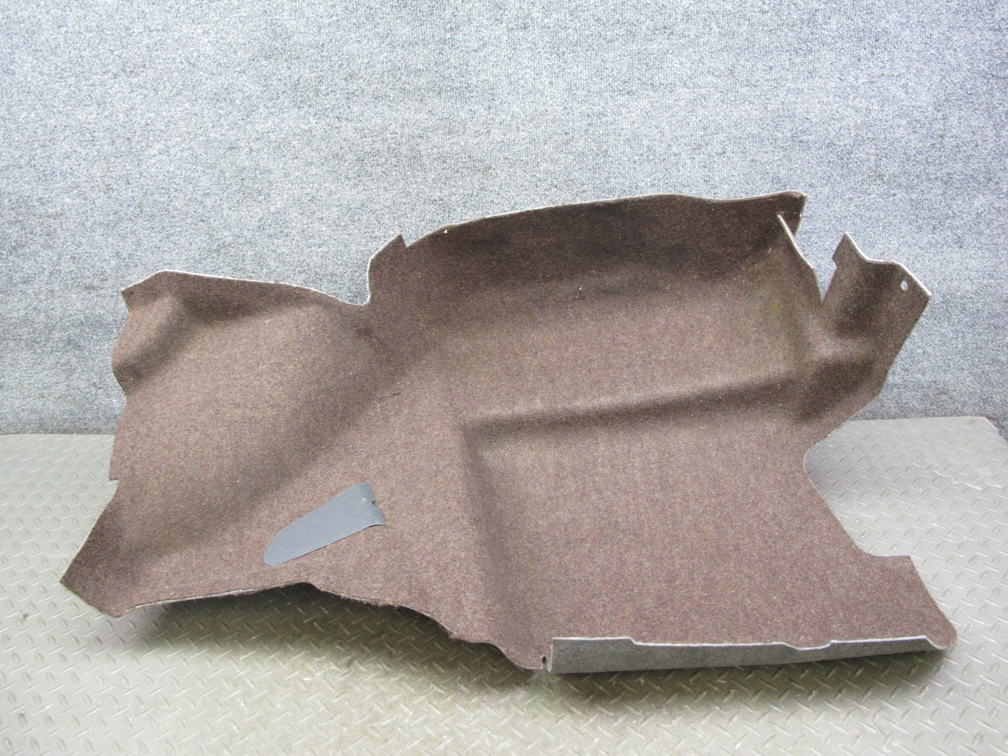 86-91 Mercedes W126 Rear Left Trunk Carpet Liner Trim Cover OEM