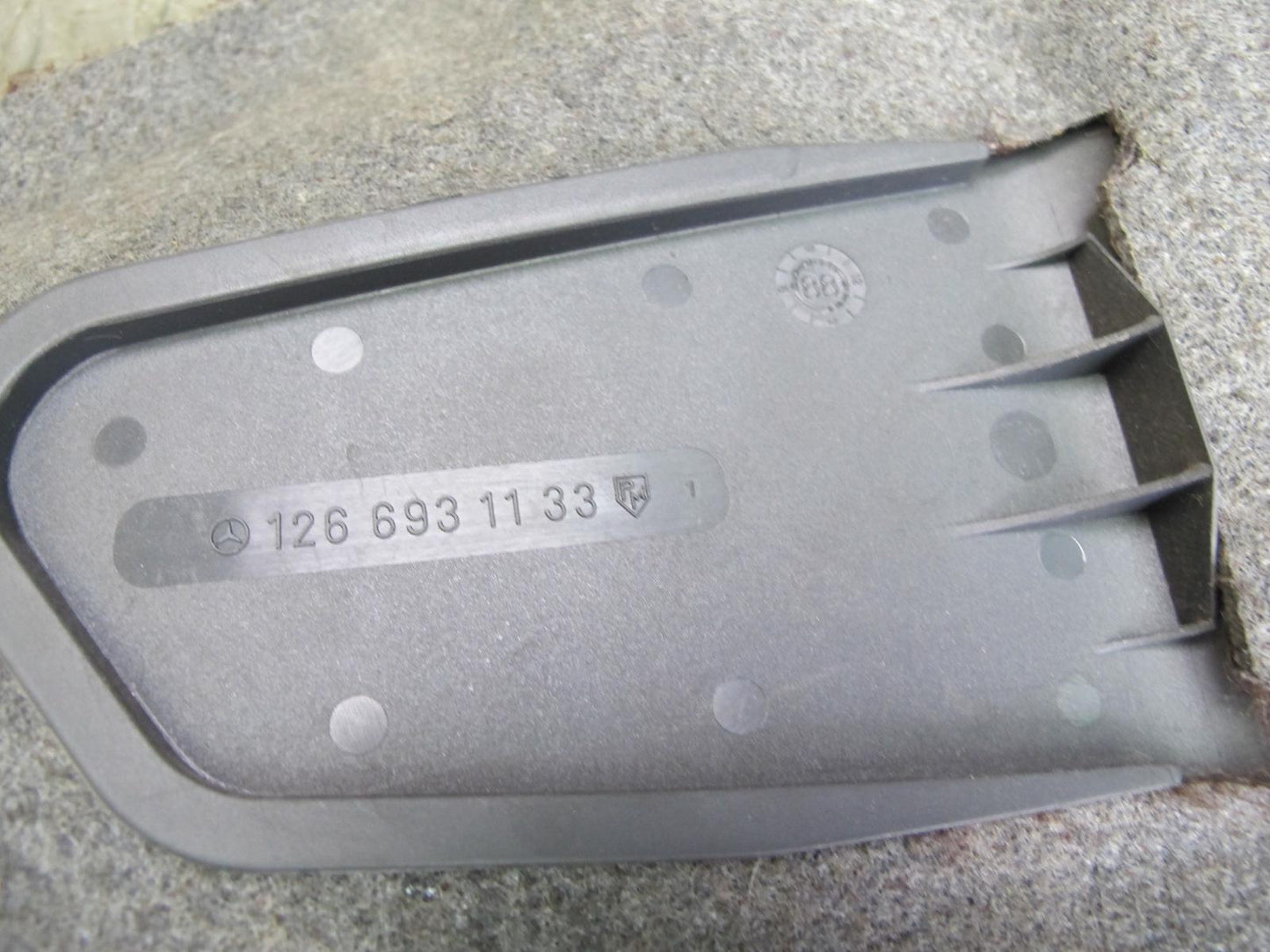 86-91 Mercedes W126 Rear Left Trunk Carpet Liner Trim Cover OEM