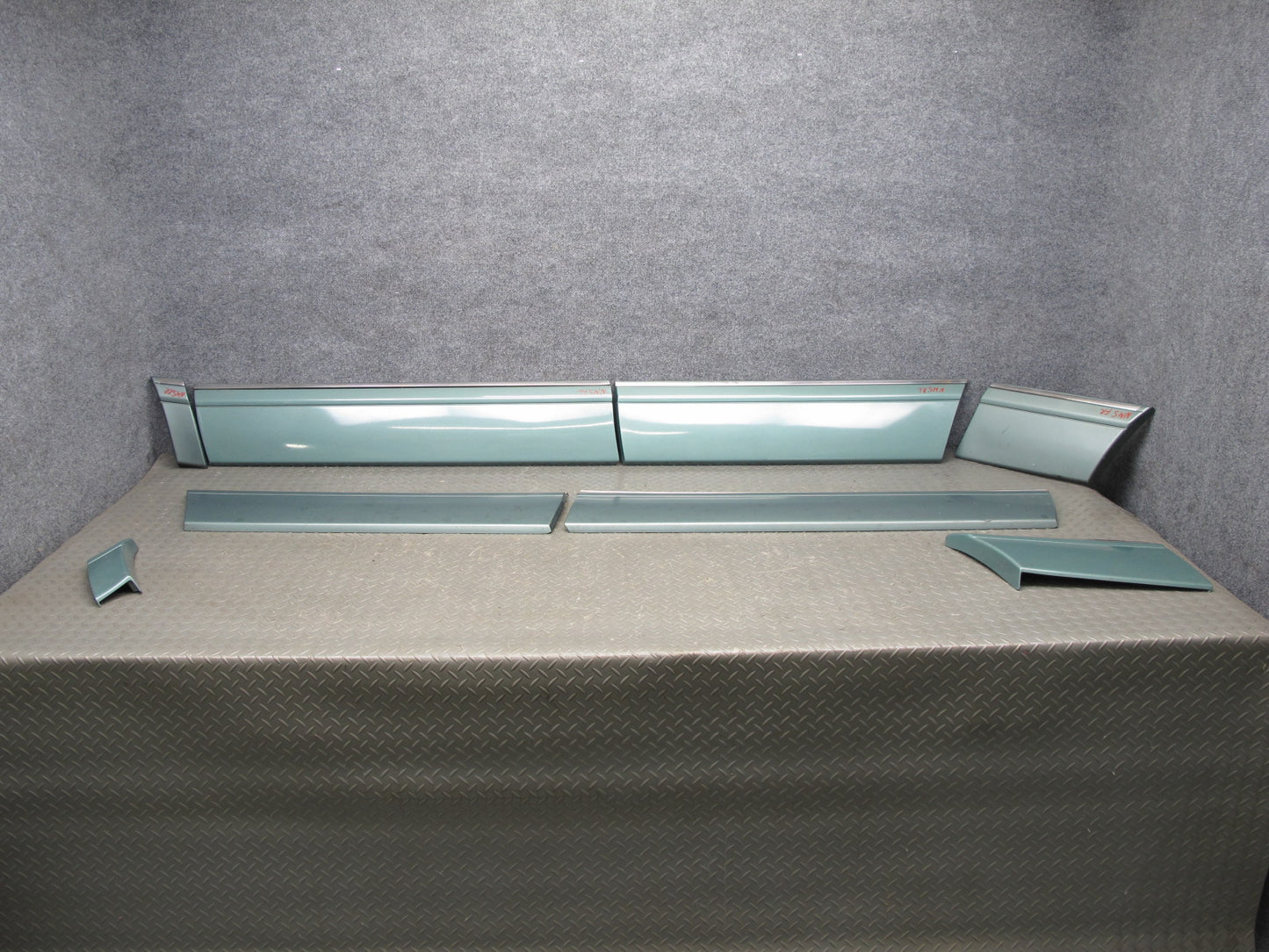 86-91 Mercedes W126 Front & Rear Fender Door Quarter Trim Molding Set OEM
