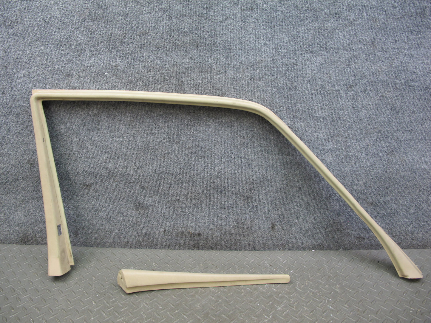 86-91 Mercedes W126 Front Left & Right Door Window Surround Trim Panel Set OEM