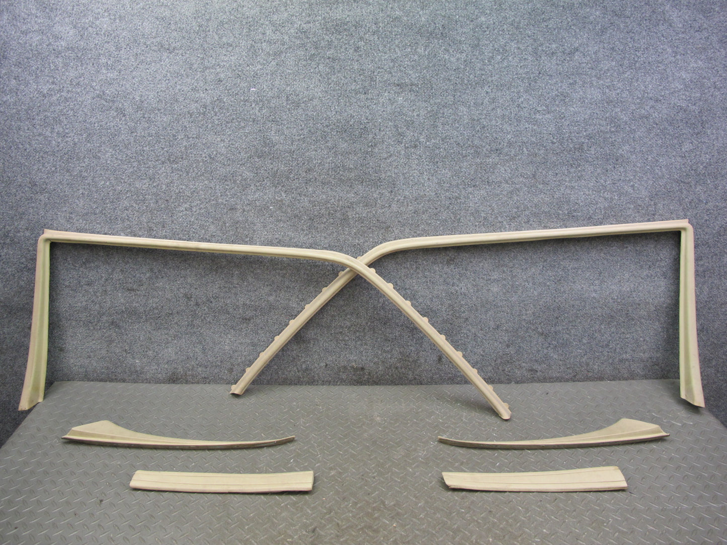 86-91 Mercedes W126 Rear Left & Right Door Window Surround Trim Panel Set OEM