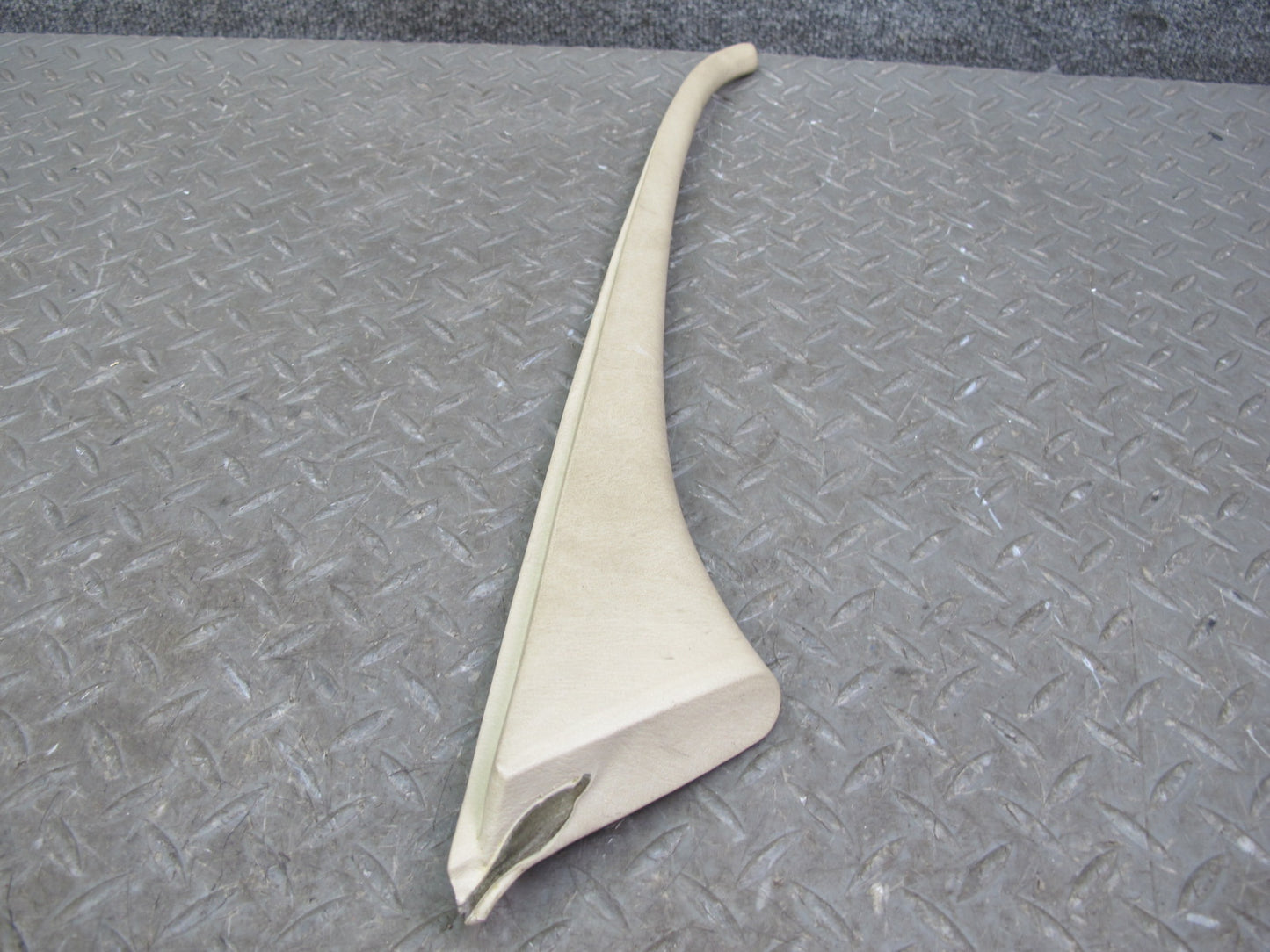 86-91 Mercedes W126 Rear Left & Right Door Window Surround Trim Panel Set OEM