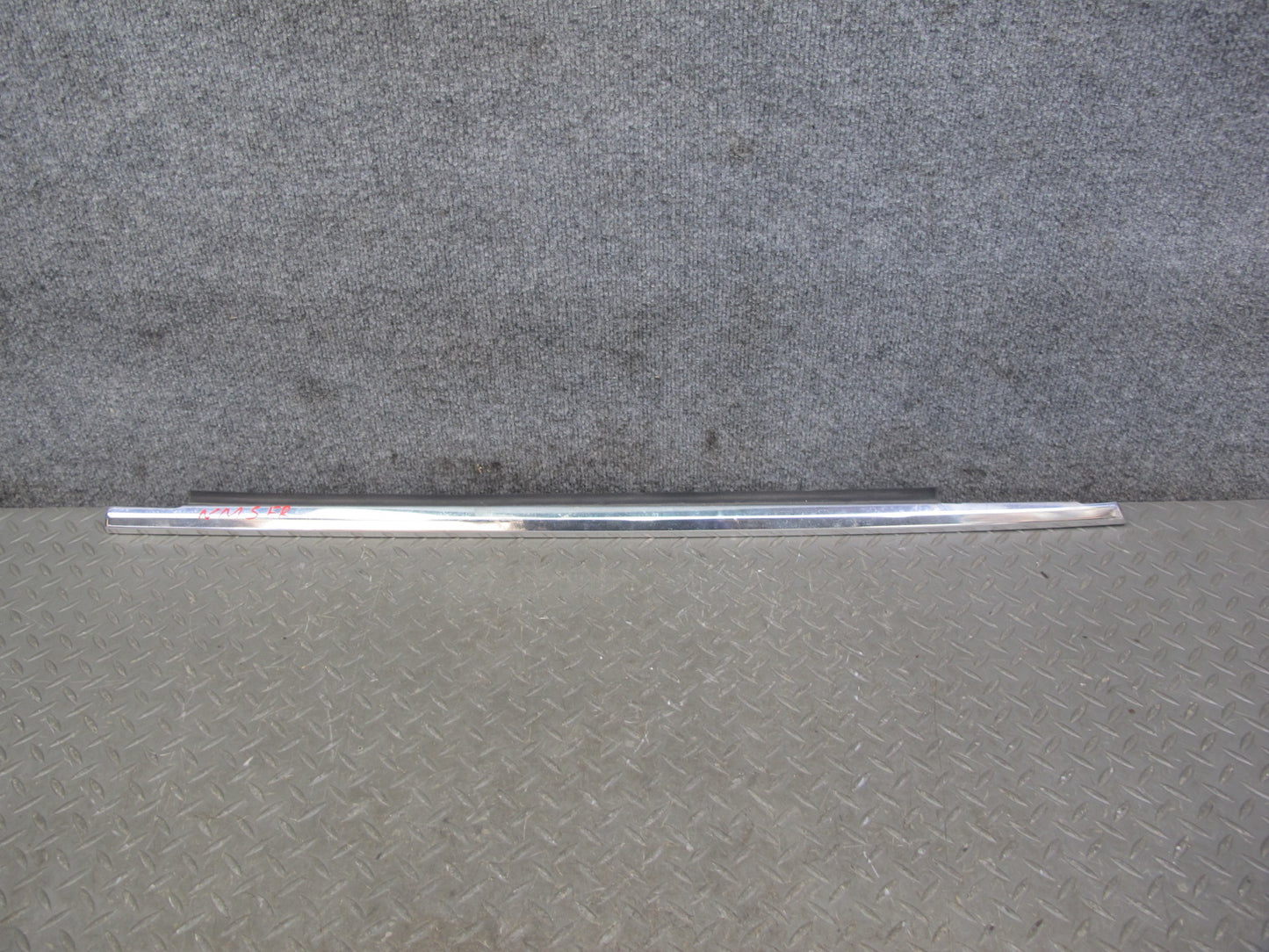 86-91 Mercedes W126 Set of 6 Front Left & Right Door Chrome Trim Molding OEM