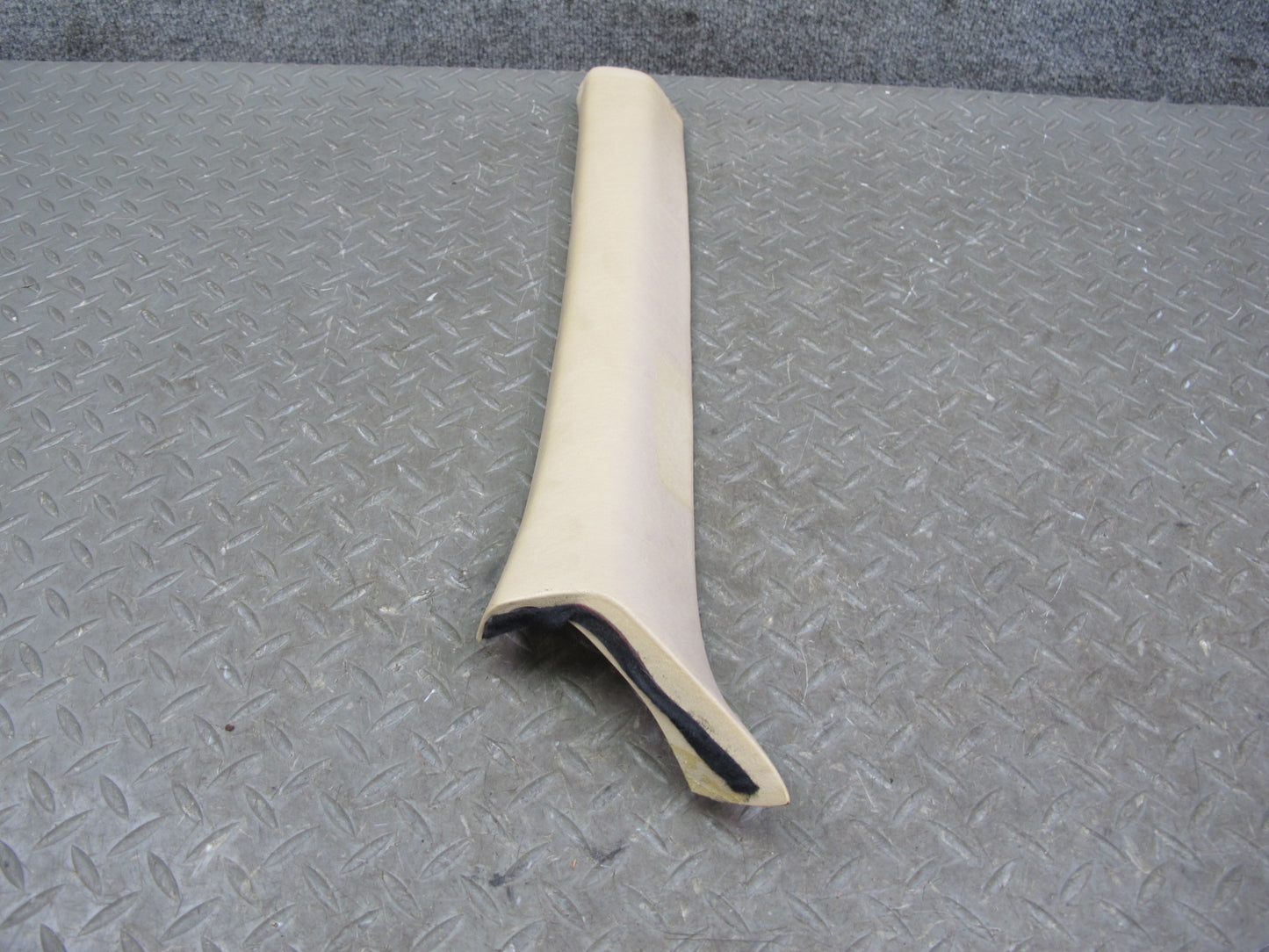 86-91 Mercedes W126 Set of 2  Front Left & Right A Pillar Trim Cover Panel OEM