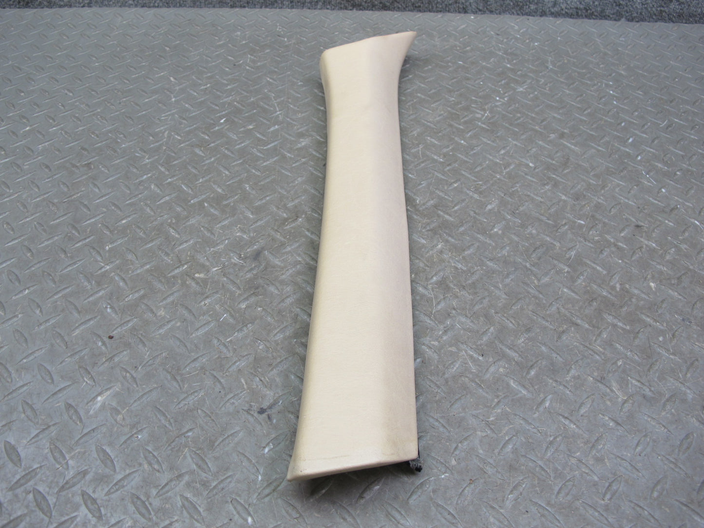 86-91 Mercedes W126 Set of 2  Front Left & Right A Pillar Trim Cover Panel OEM