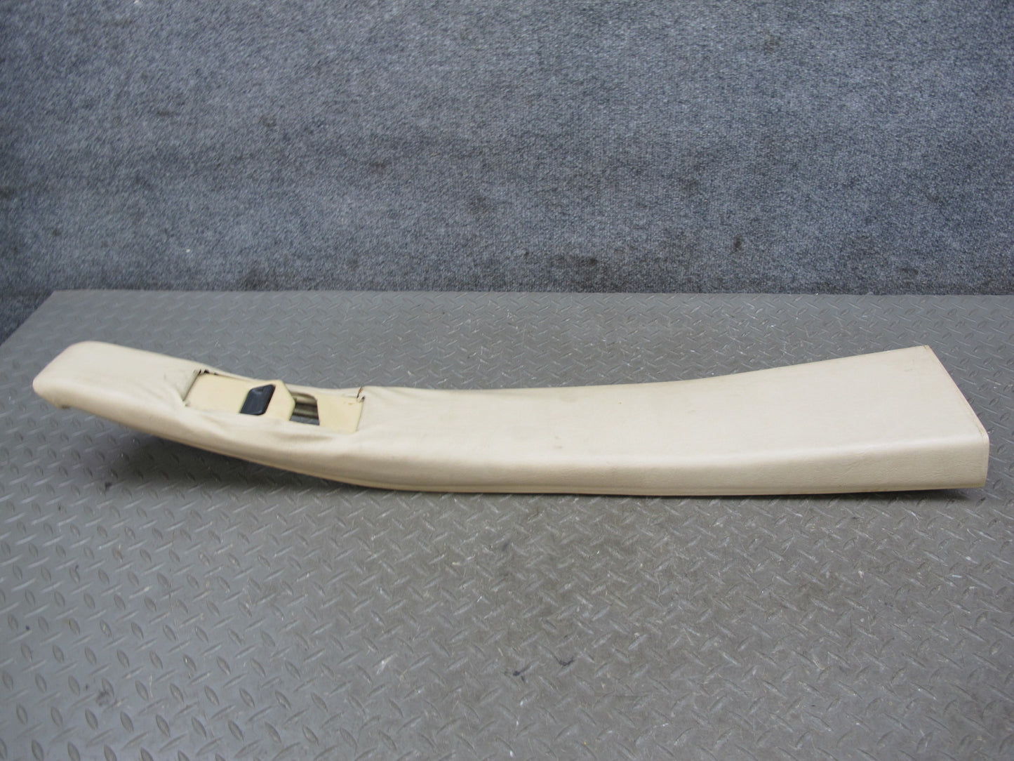 86-91 Mercedes W126 Set of 2 Center Interior B Pillar Upper Trim Panel OEM