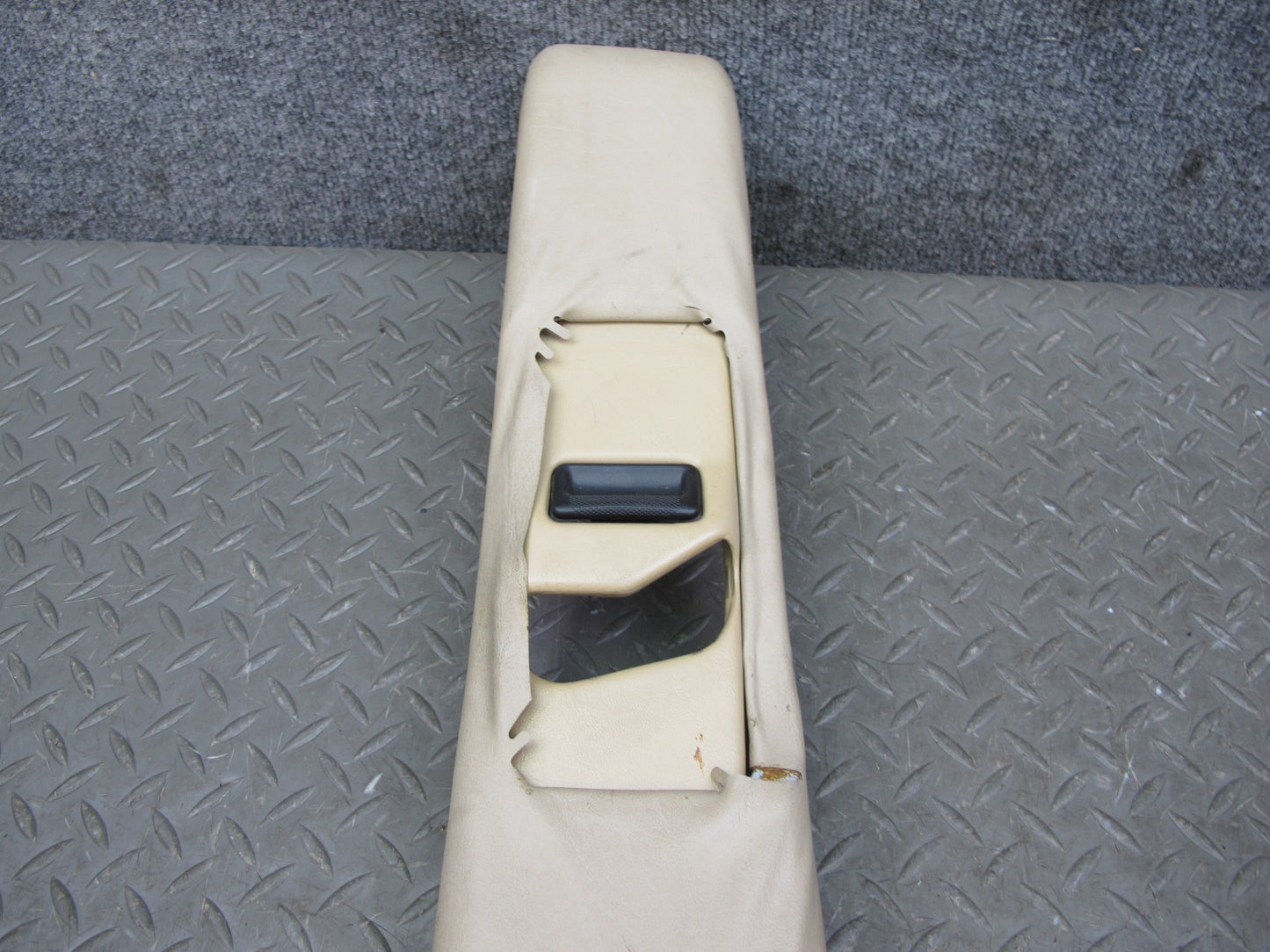 86-91 Mercedes W126 Set of 2 Center Interior B Pillar Upper Trim Panel OEM