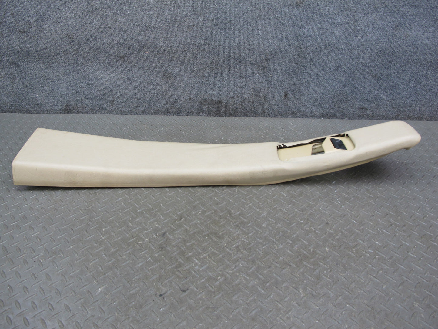 86-91 Mercedes W126 Set of 2 Center Interior B Pillar Upper Trim Panel OEM