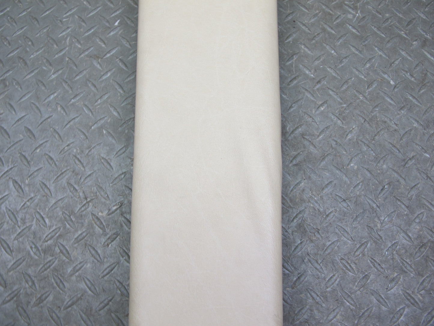 86-91 Mercedes W126 Set of 2 Center Interior B Pillar Upper Trim Panel OEM