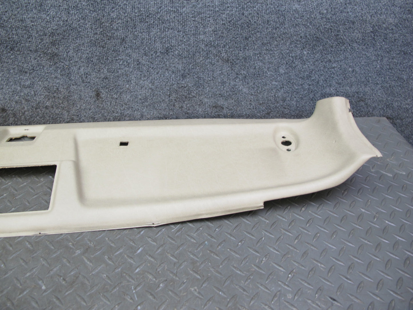 86-91 Mercedes W126 Front Upper Headliner Trim Cover Panel  OEM