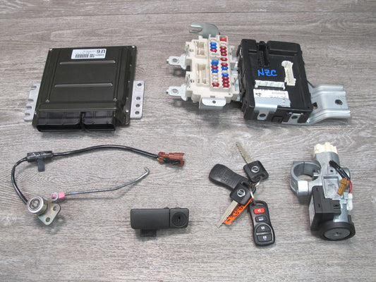 2005 Nissan 350Z Roadster M/T ECU BCM Fuse Ignition Door Glove Lock KEY Set OEM