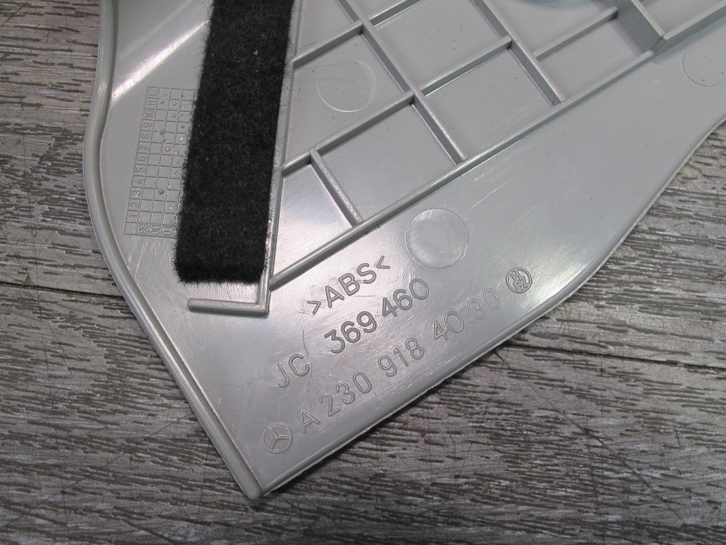 03-06 Mercedes R230 Front Right Passenger Seat Trim Cover Panel Set Gray OEM