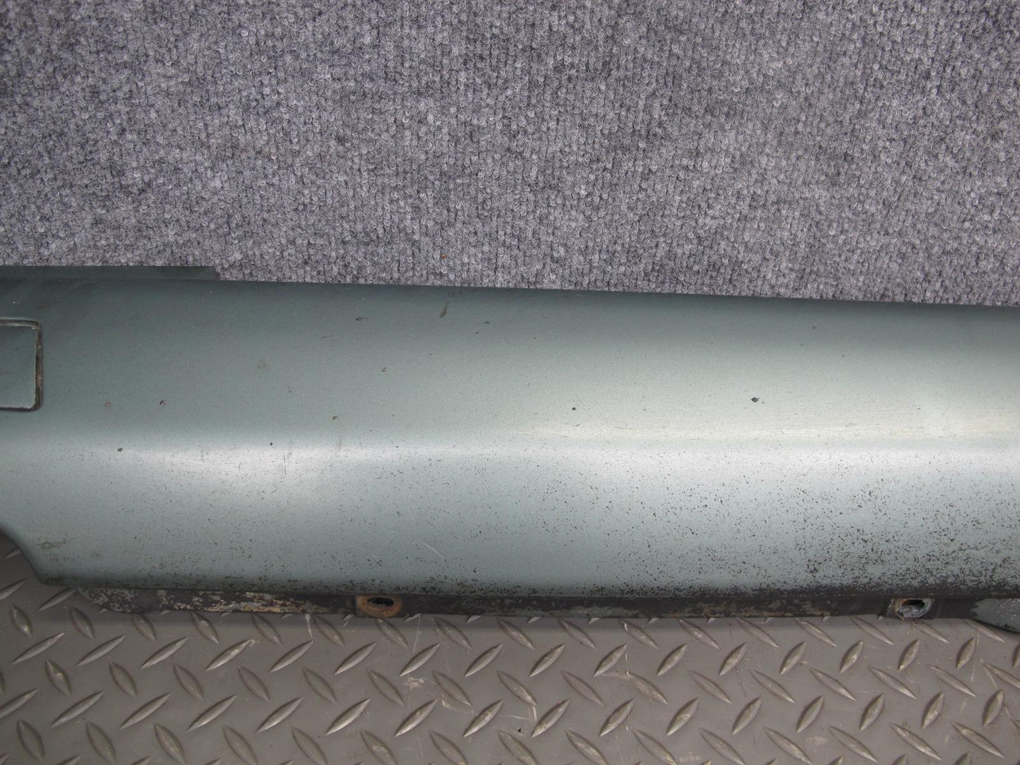 86-91 Mercedes W126 Set of 2 Left & Right Side Skirt Rocker Panel Molding OEM