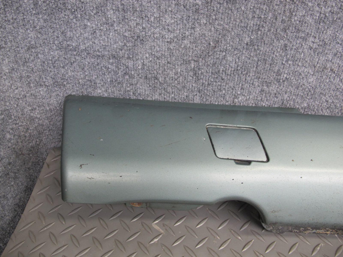 86-91 Mercedes W126 Set of 2 Left & Right Side Skirt Rocker Panel Molding OEM