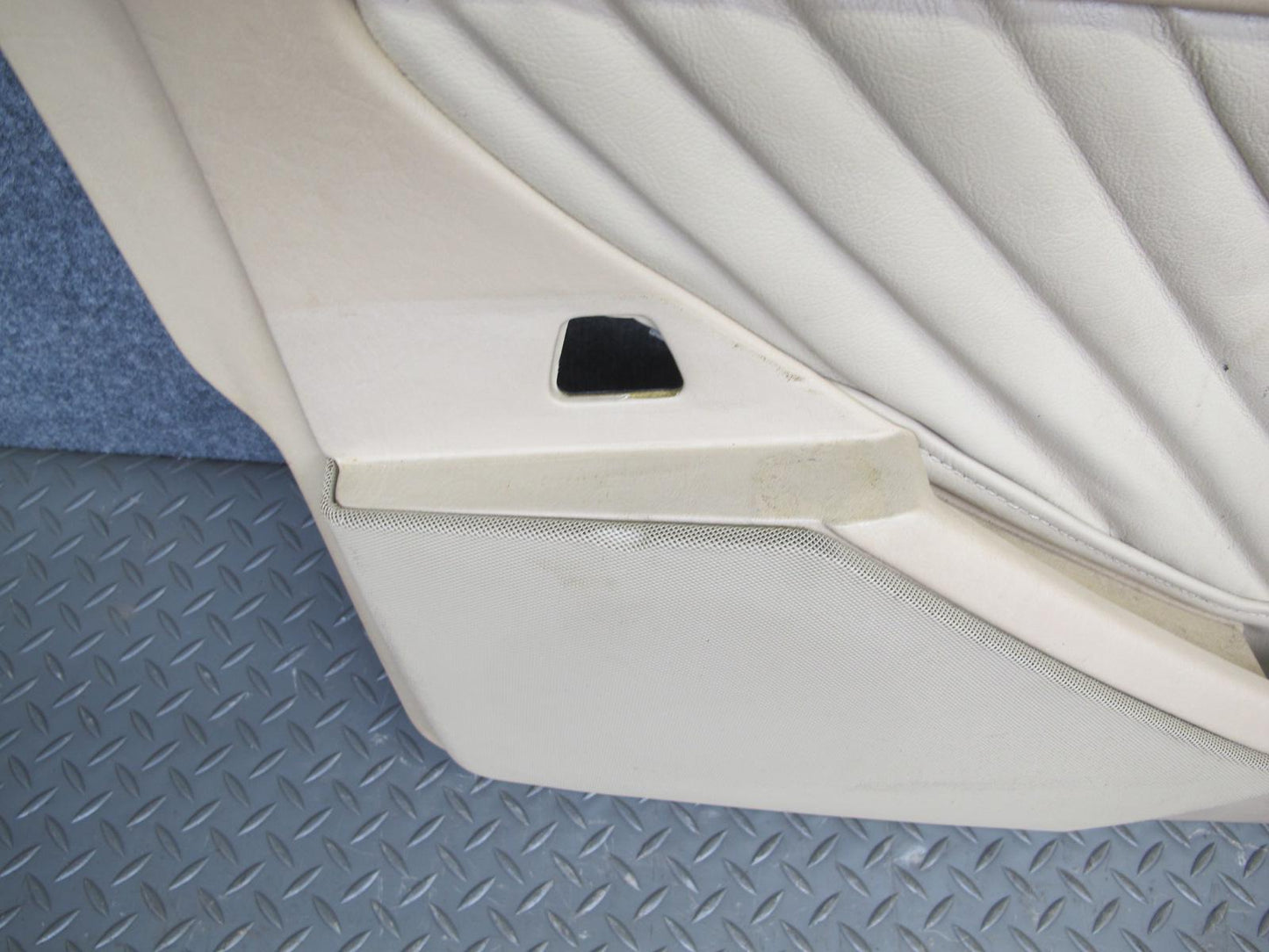 86-91 Mercedes W126 Set of 2 Front Left & Right Door Interior Trim Panel OEM
